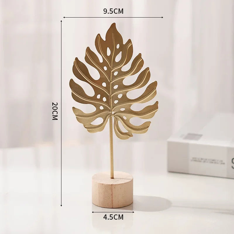 1pcs Golden Ginkgo Leaf Feather Metal Model Figurines Manual Desktop Crafts Ornaments Photo Props Statues Sculptures Home Decor