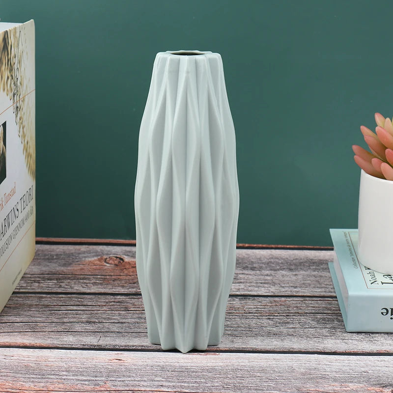 Flower Vase Decoration Home Plastic Vase White Imitation Ceramic Flower Pot