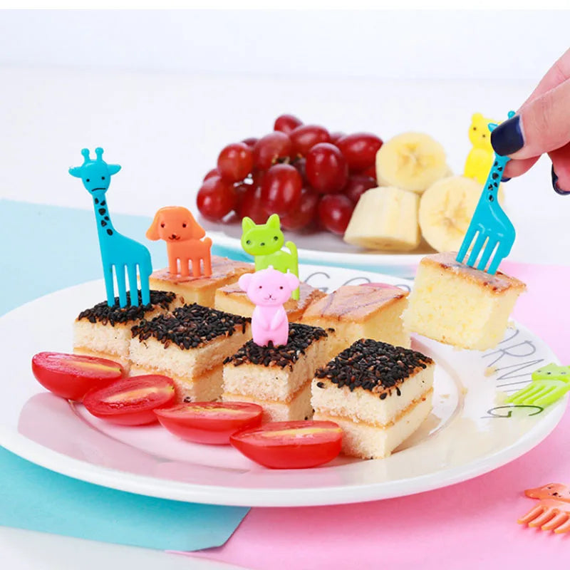 Animal Fruit Fork Food Grade Plastic Mini Cartoon Kids Cake Fruit Toothpick Bento Lunch Bento Accessories Party Decoration