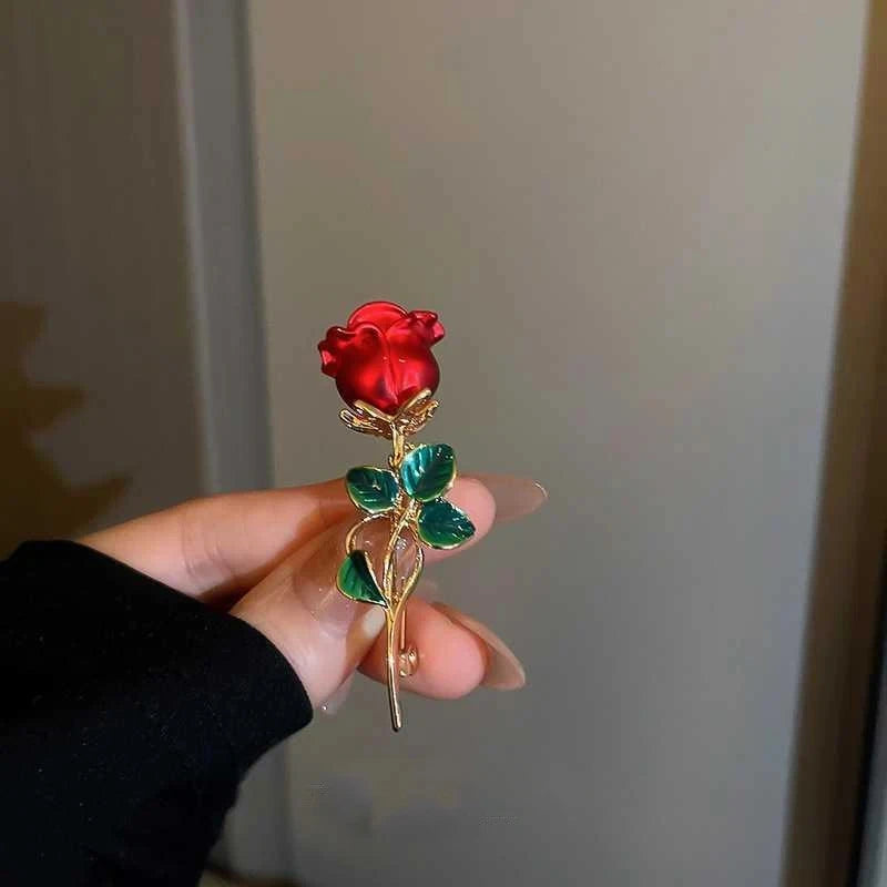 Fashion Crystal Red Cherry Brooches For Women Clothing Cute Alloy Crystal Fruit Enamel Pins Party Jewelry Gifts