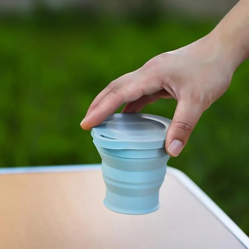 180ML Folding Cup Mini Retractable Cup Silicone Portable Teacup Outdoor Travel Coffee Telescopic Drinking Mug with Lid