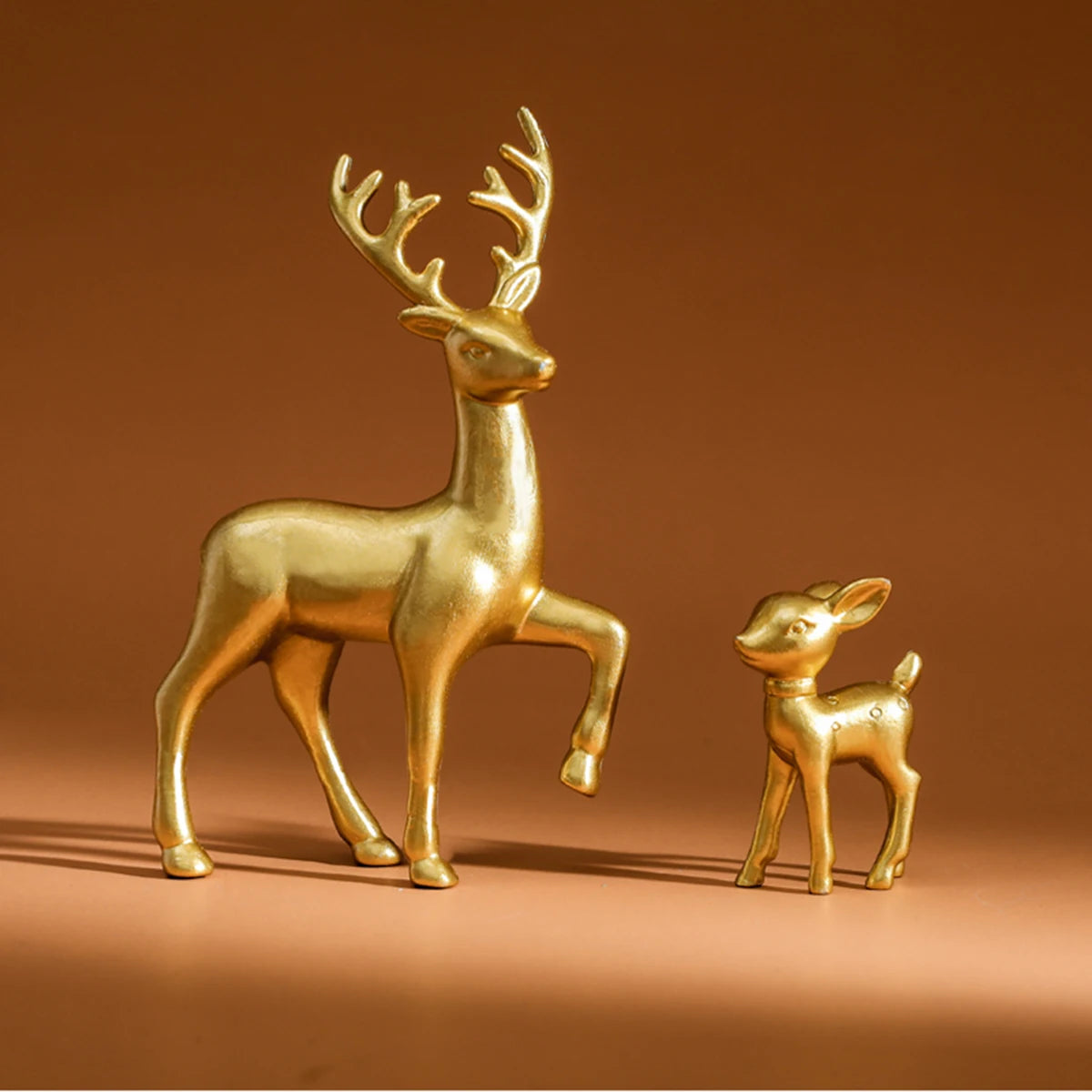 2 Pcs, Room Decor Mother Deer Cute Kids Room Decor Sculptures Kawaii Sculptures Christmas Home Decoration Fawn Figurines