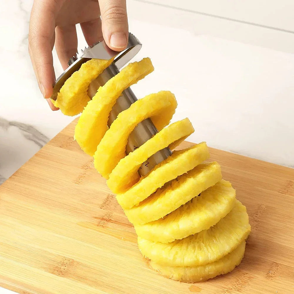 Pineapple Knife Cutter Stainless Steel Fruit Peeler Covered with Slicing Knives with Sharp Blades for Home and Kitchen Use